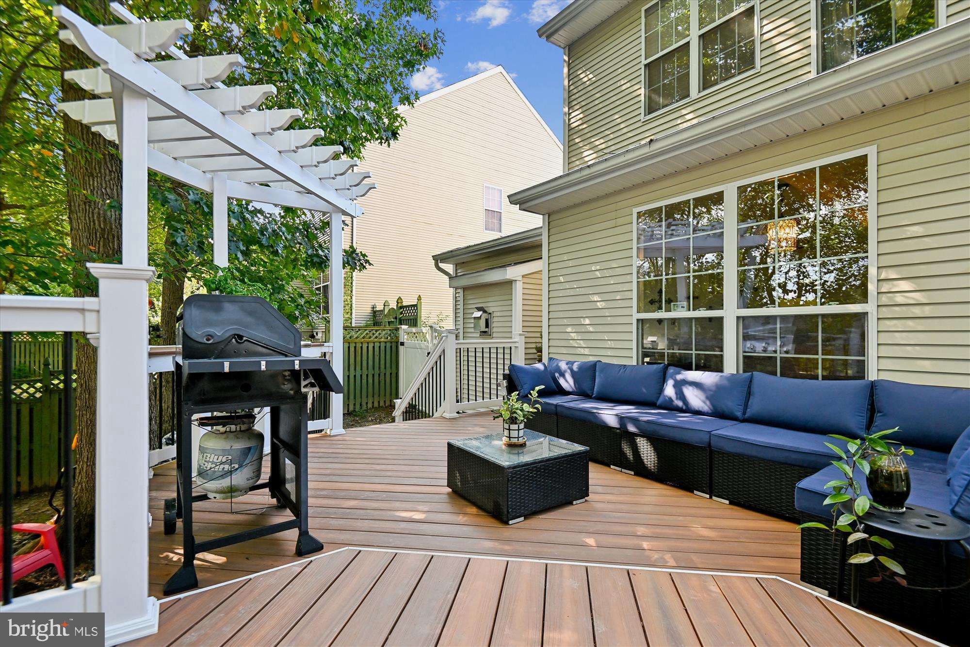 LONG BAR HARBOR - Residential