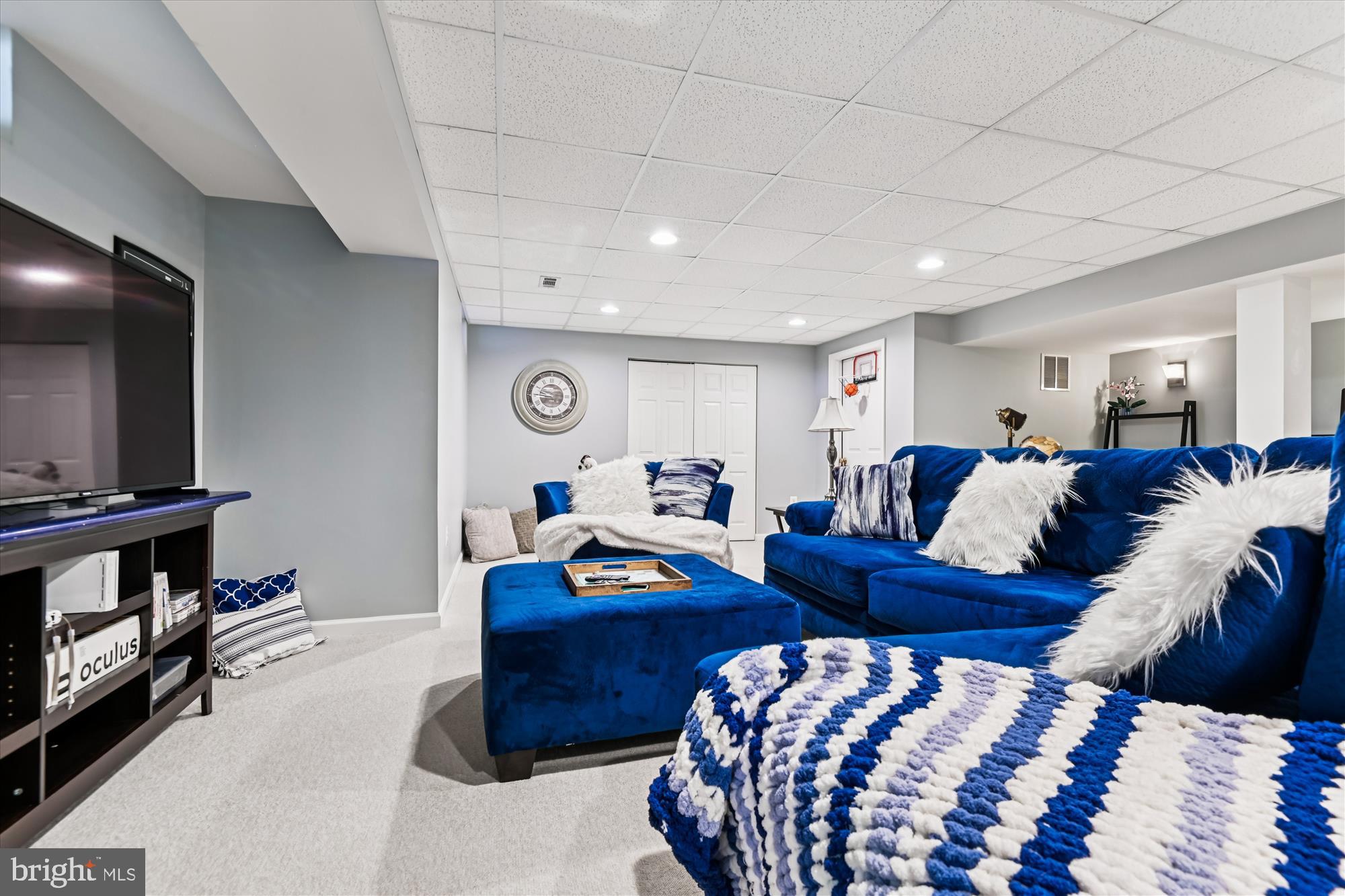 LONG BAR HARBOR - Residential