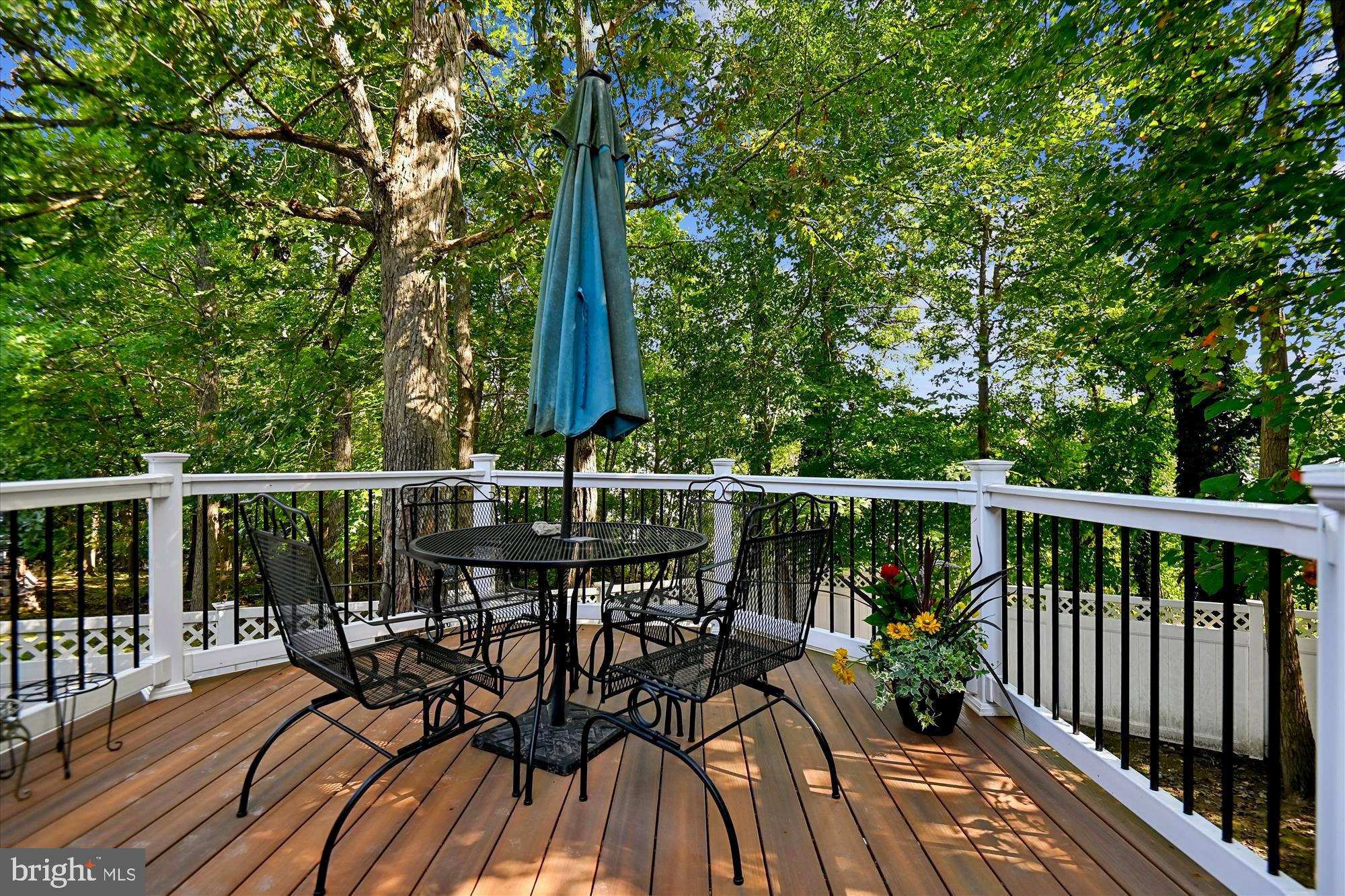 LONG BAR HARBOR - Residential