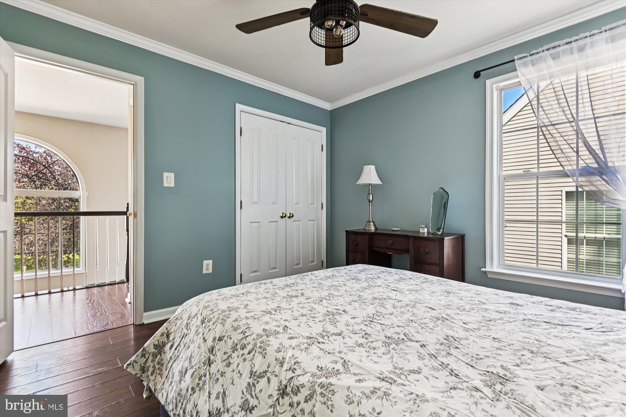 LONG BAR HARBOR - Residential