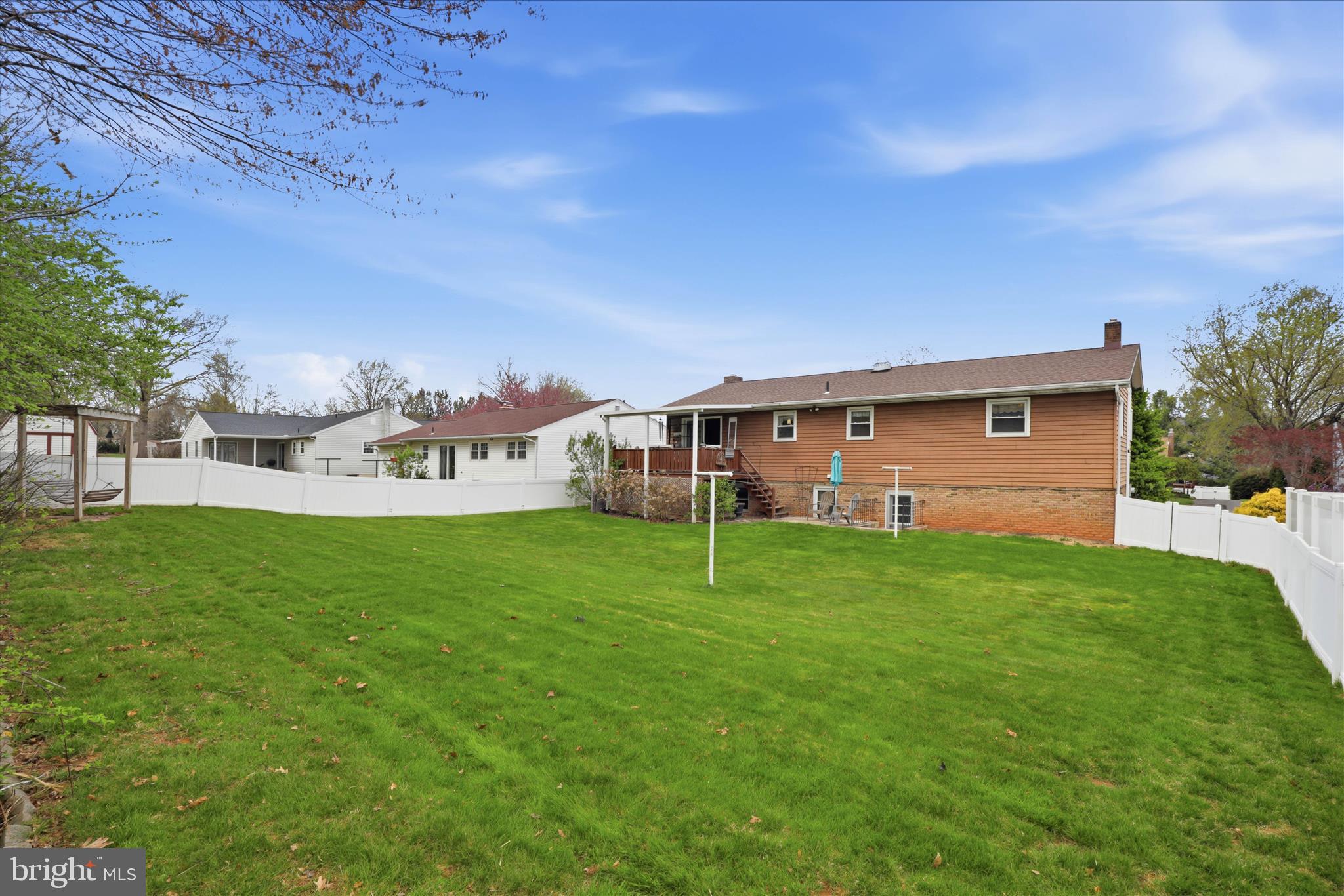 MEADOWBROOK ESTATES - Residential