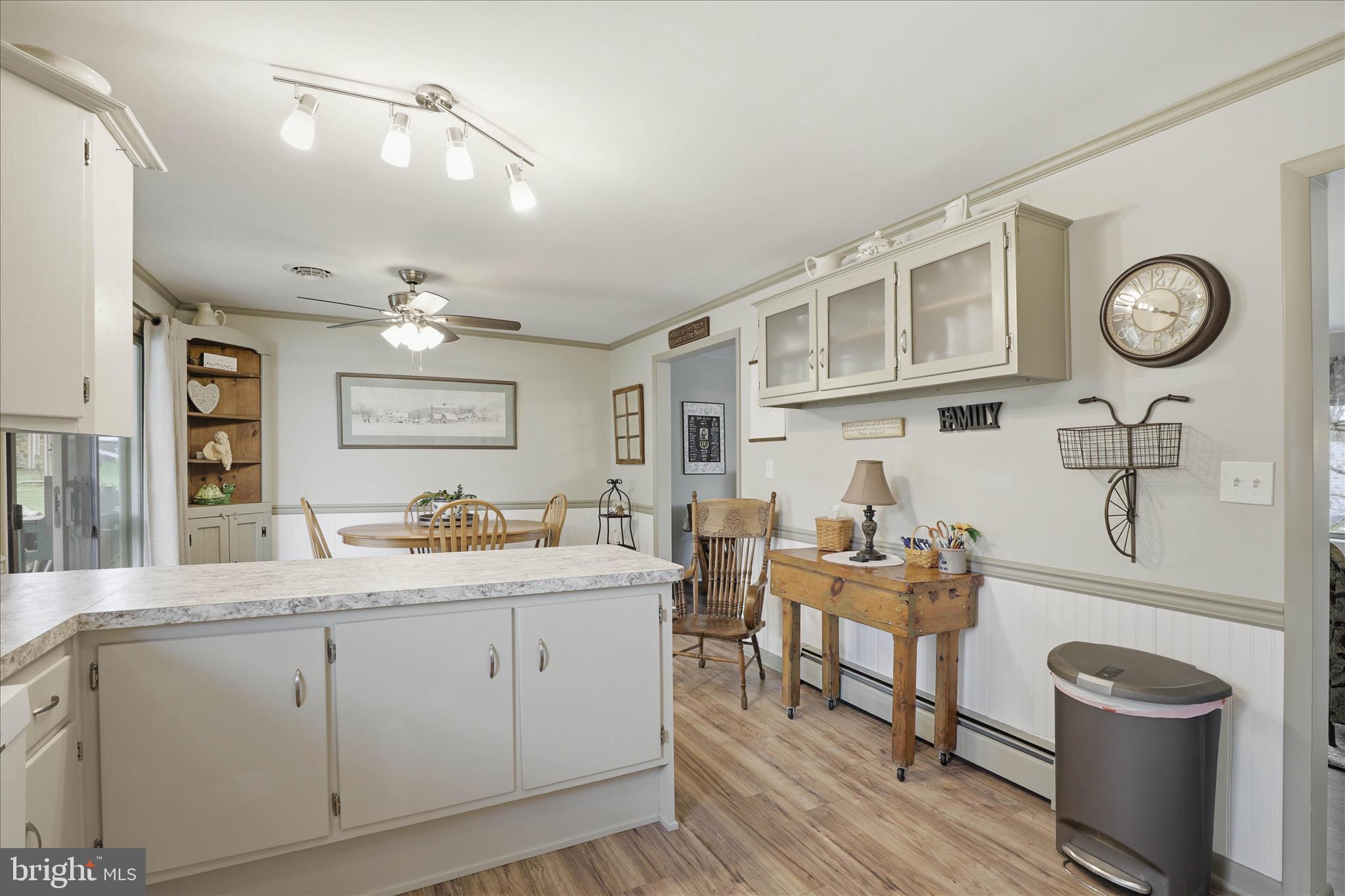 MEADOWBROOK ESTATES - Residential