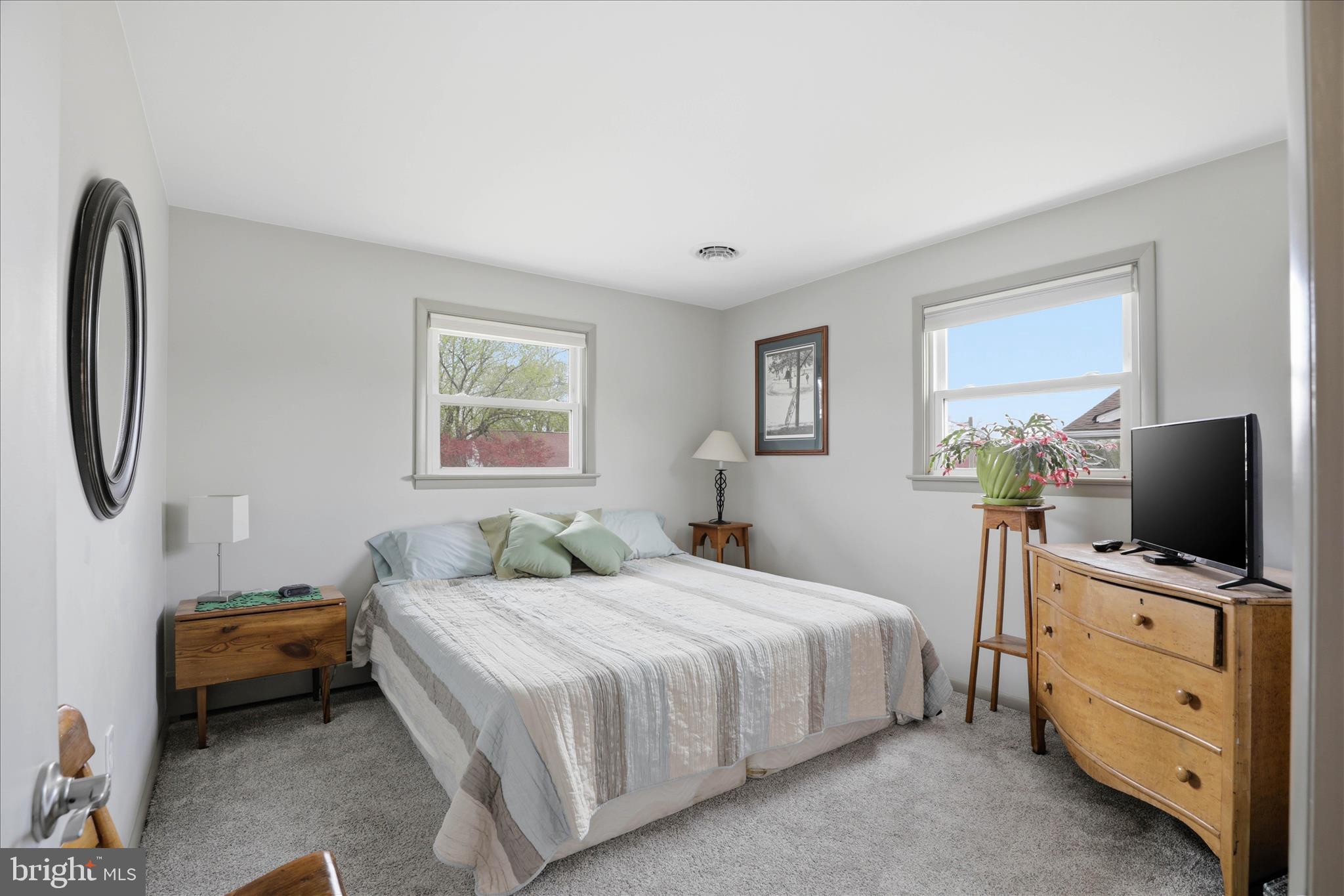 MEADOWBROOK ESTATES - Residential