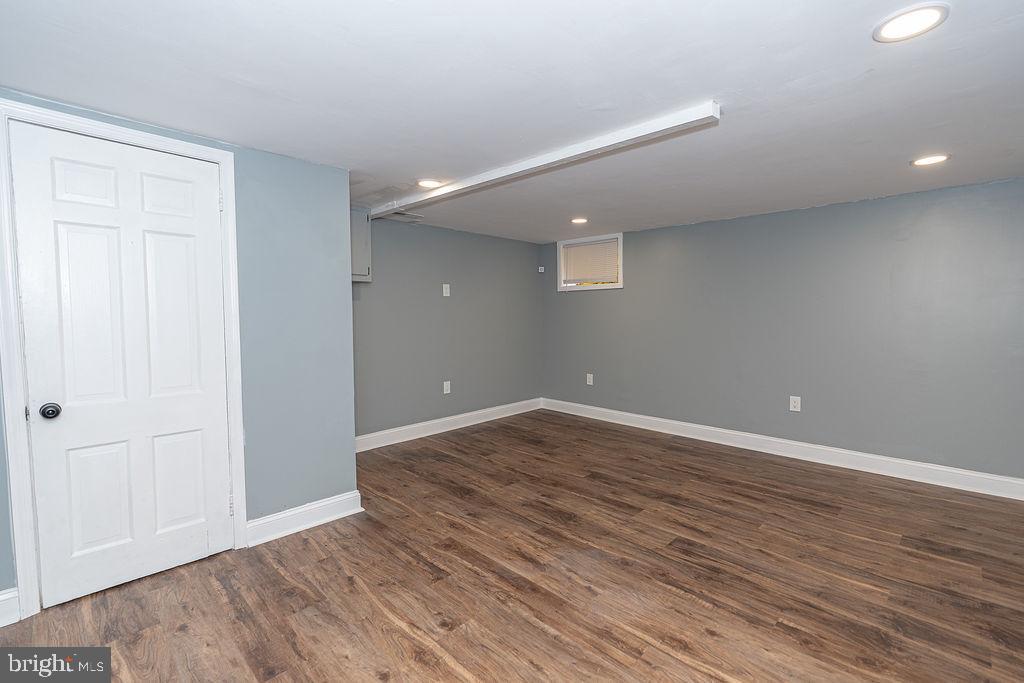 RAMBLEWOOD - Residential