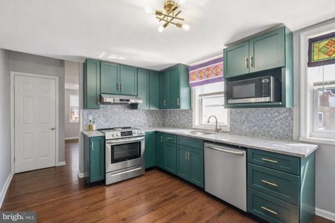Townhouse For Sale - 837 N Madison Street<br/> WILMINGTON, DE 19801
