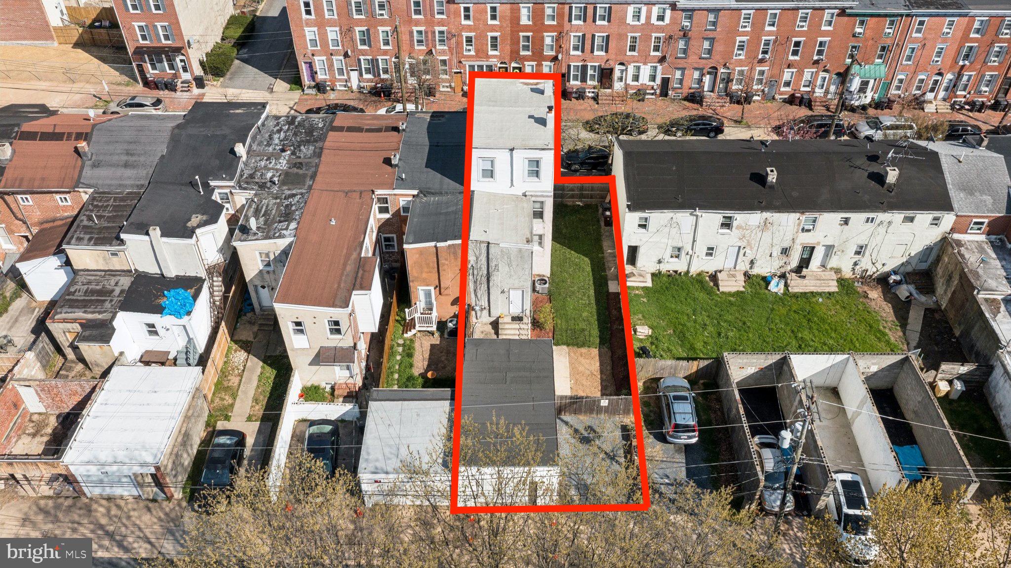 837 N MADISON STREET