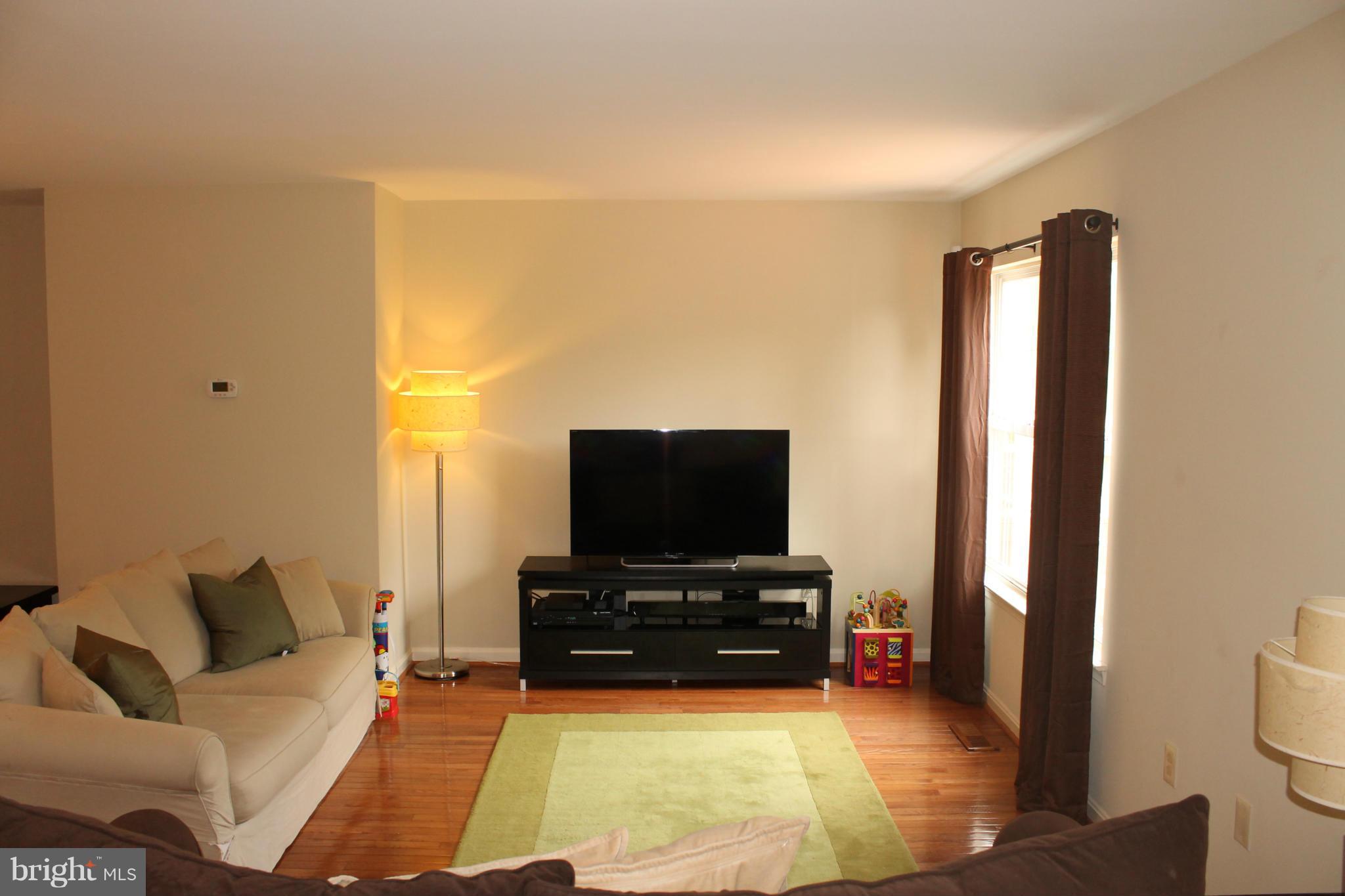 KINGSTOWNE - Residential Lease