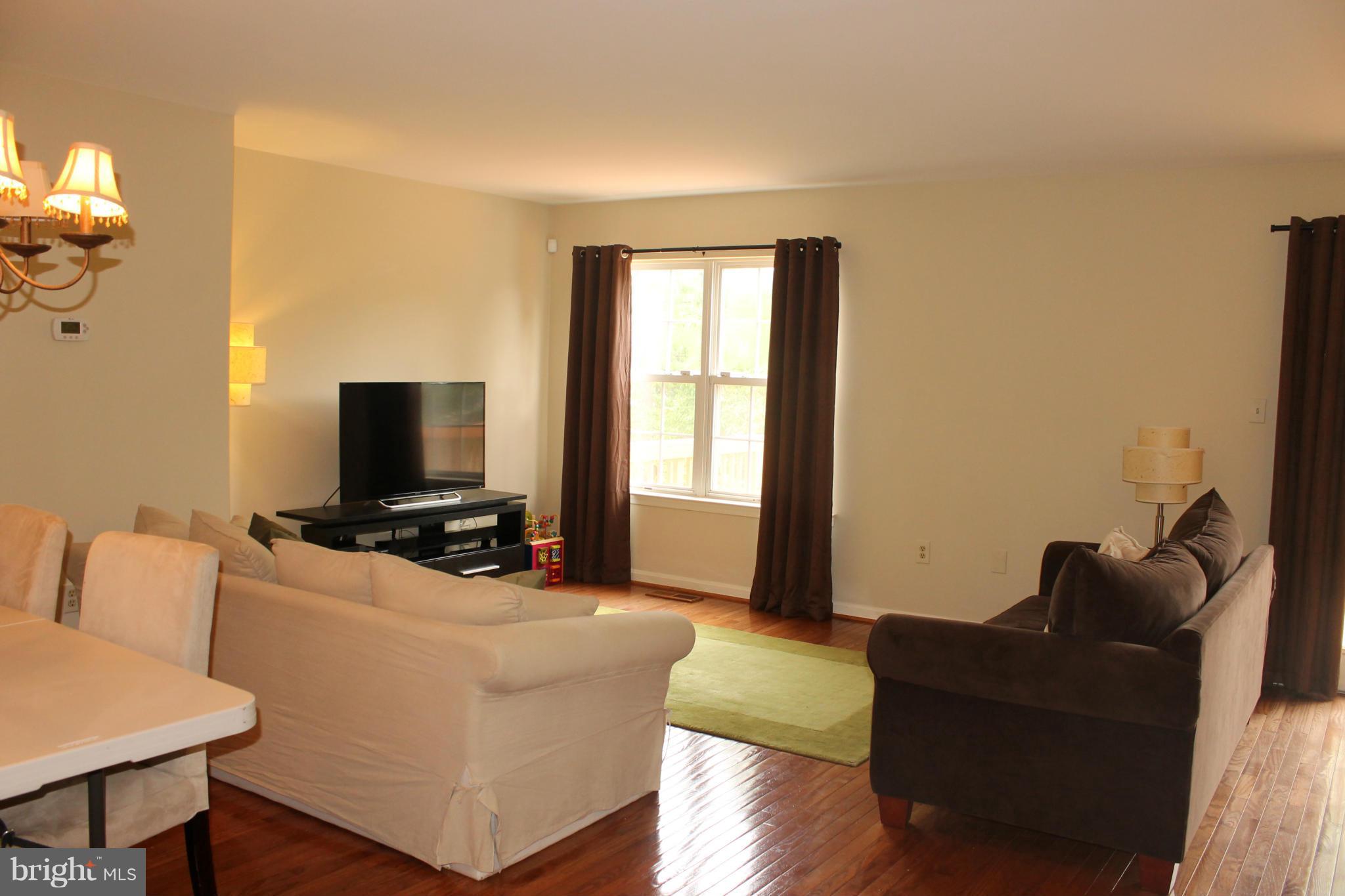 KINGSTOWNE - Residential Lease