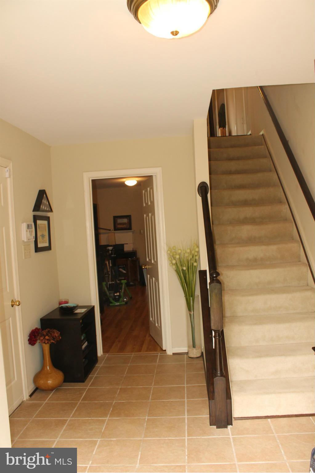 KINGSTOWNE - Residential Lease