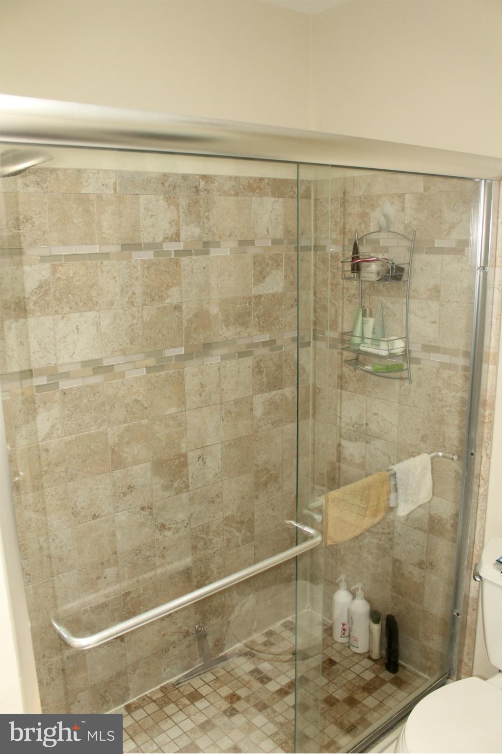 KINGSTOWNE - Residential Lease