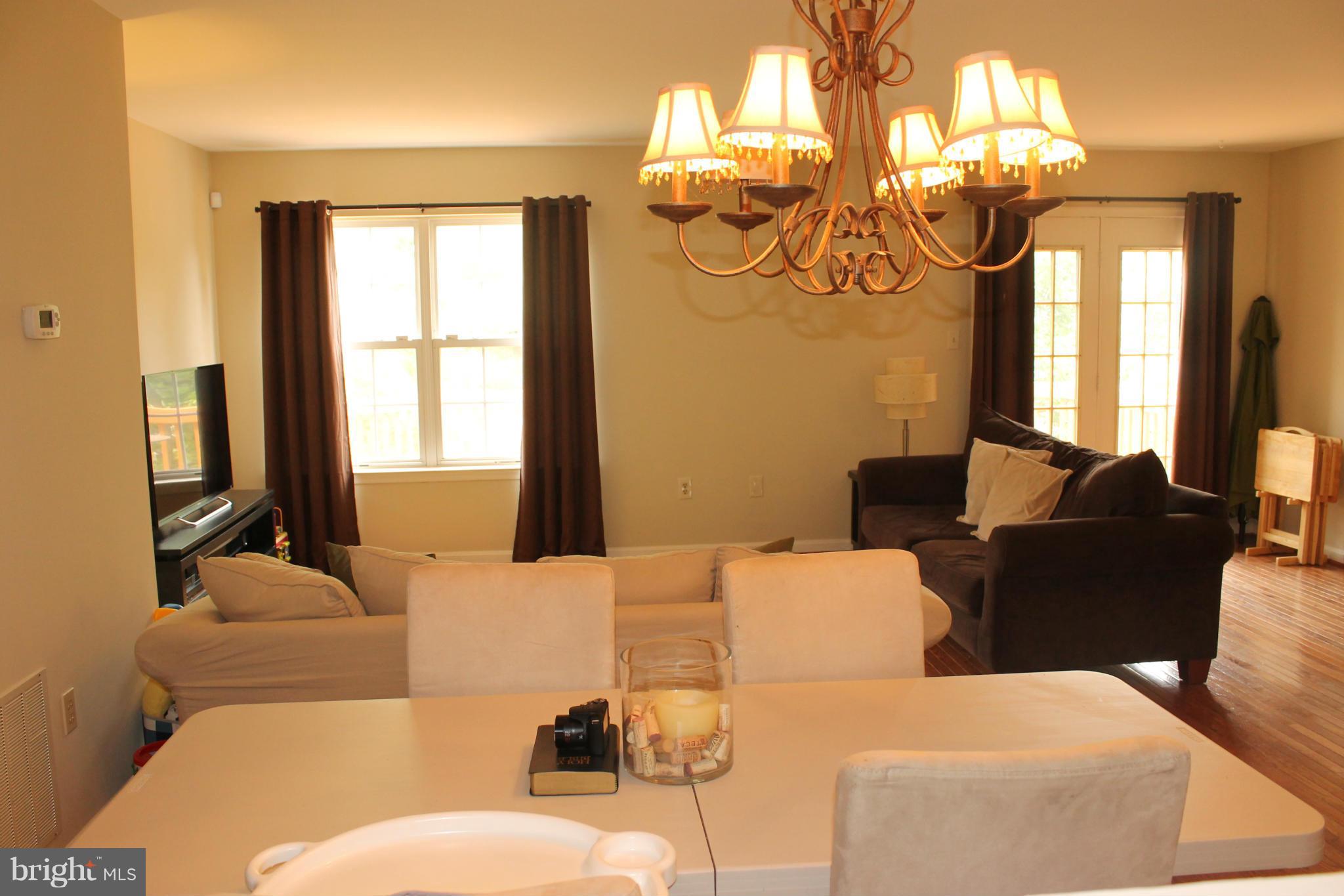 KINGSTOWNE - Residential Lease