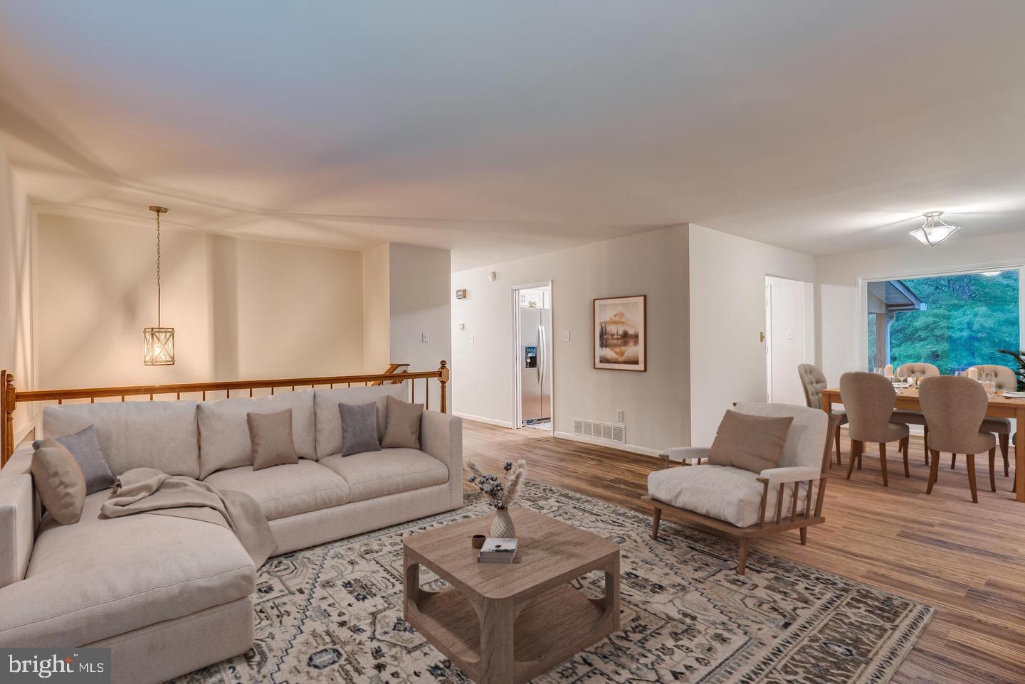 WHITE OAK ESTATES - Residential