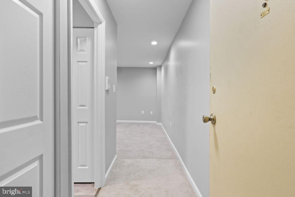 1931 WILSON LANE 101