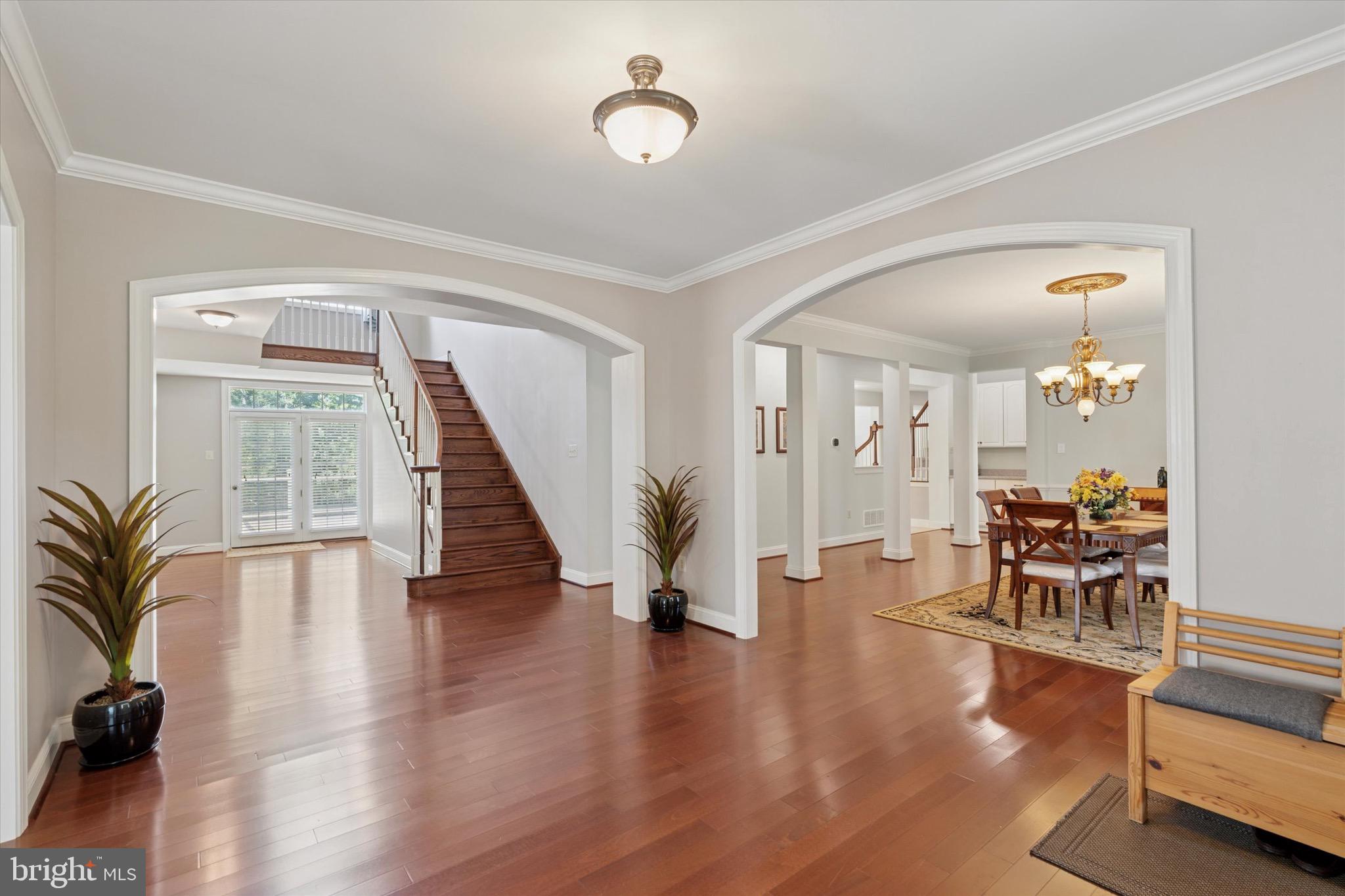 1375 SLOAN WAY