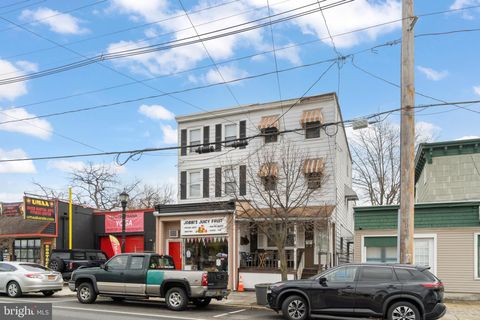 221 BROADWAY WESTVILLE NJ 08093