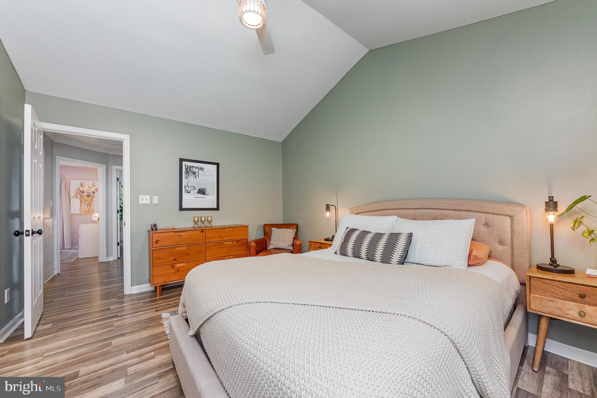 RUFFIN'S POND - Residential