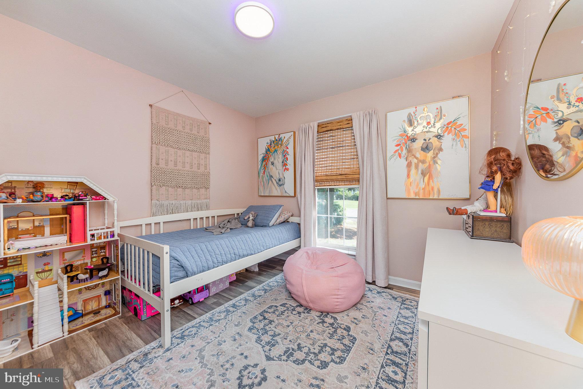 RUFFIN'S POND - Residential