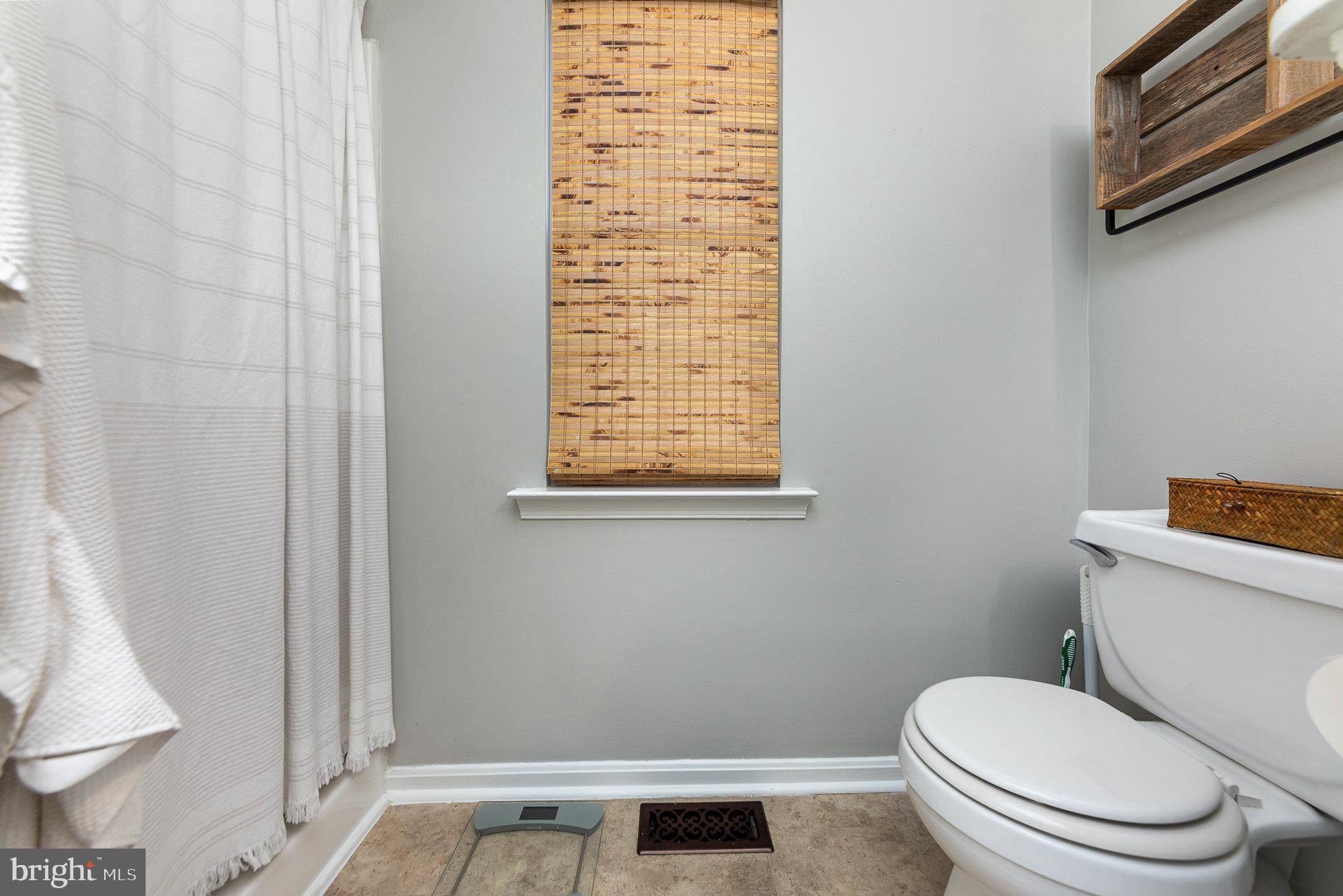 RUFFIN'S POND - Residential