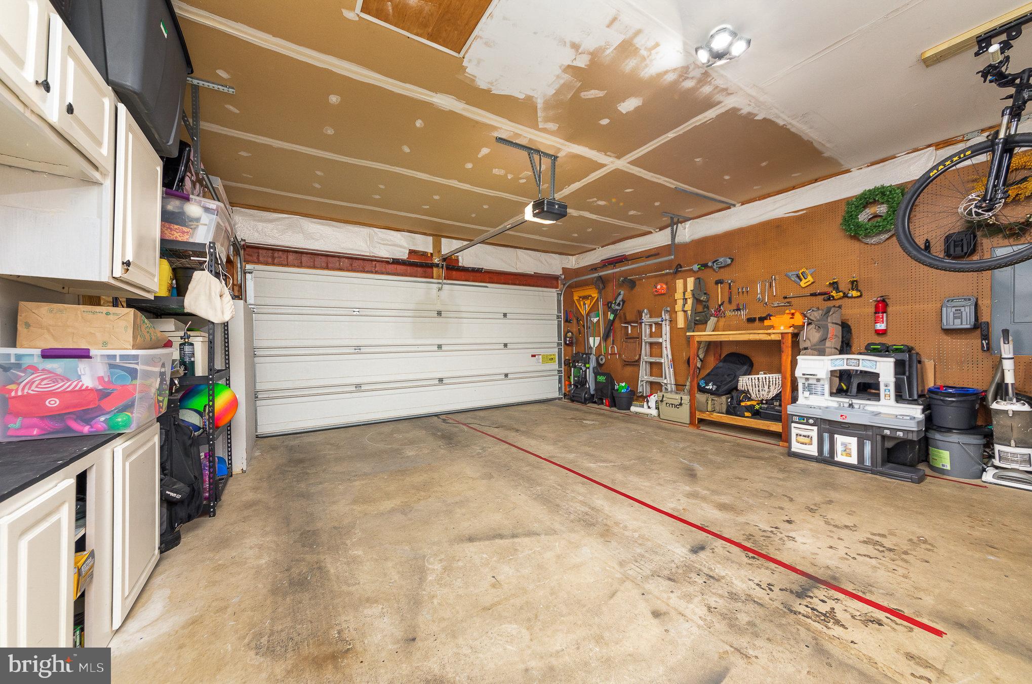 RUFFIN'S POND - Residential