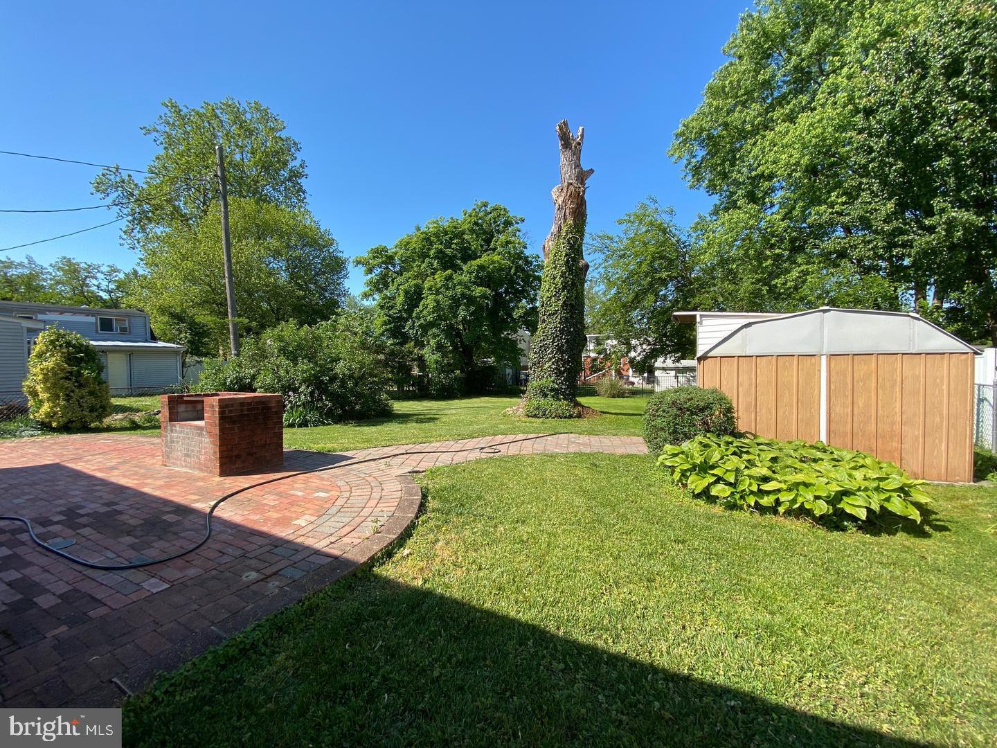 ENGLESIDE - Residential Lease