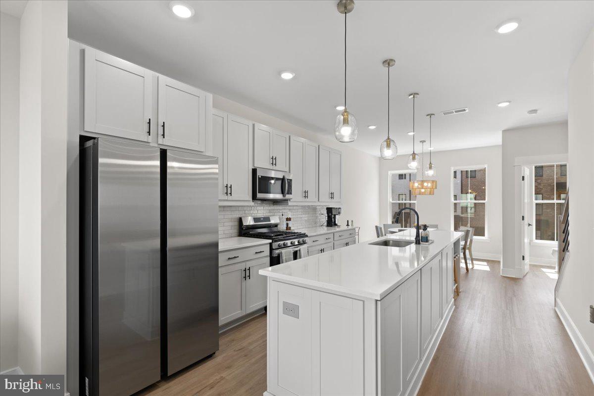 DOWNTOWN BRAMBLETON - Residential