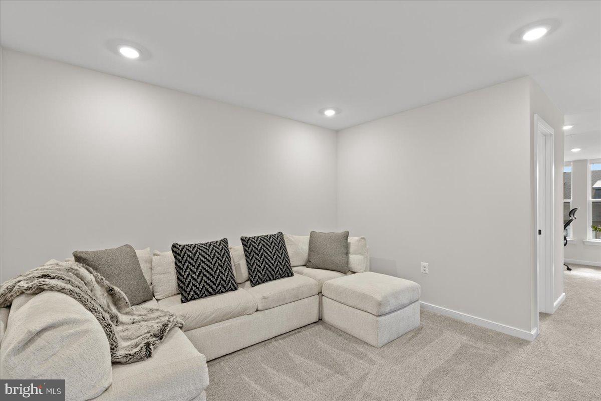 DOWNTOWN BRAMBLETON - Residential