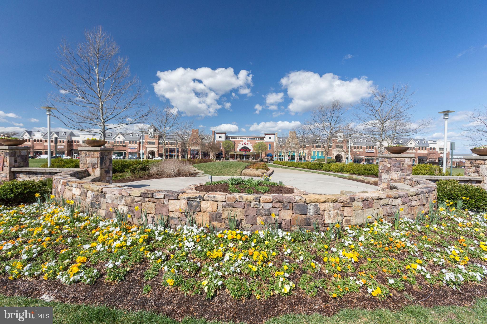 DOWNTOWN BRAMBLETON - Residential