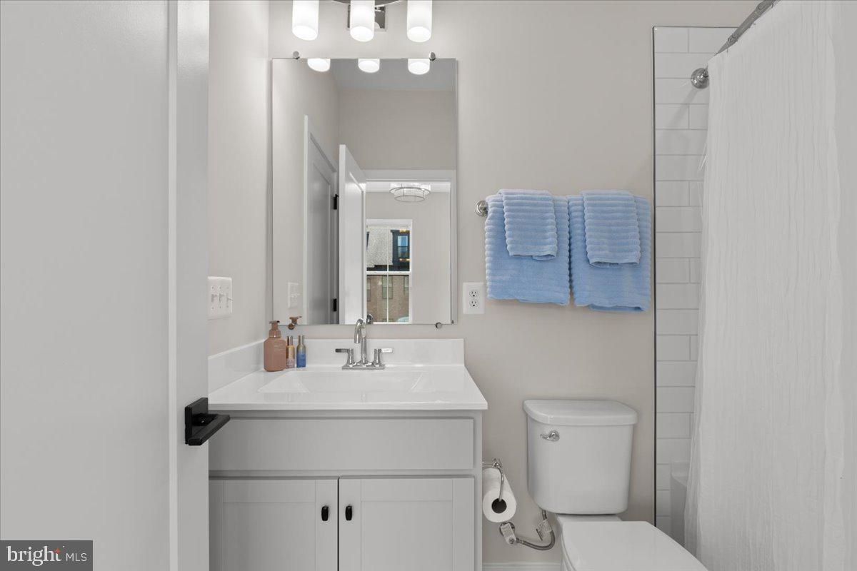 DOWNTOWN BRAMBLETON - Residential