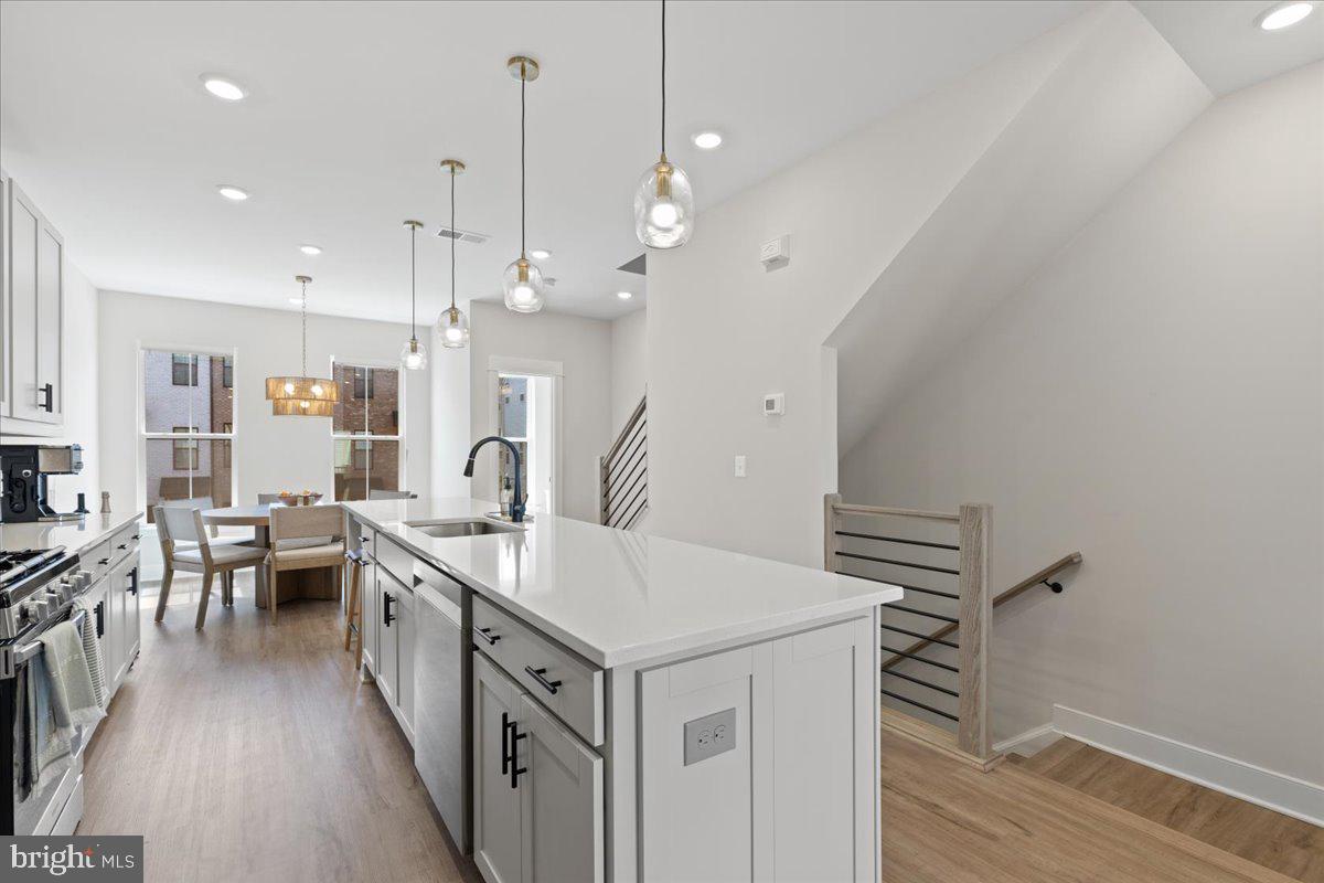 DOWNTOWN BRAMBLETON - Residential