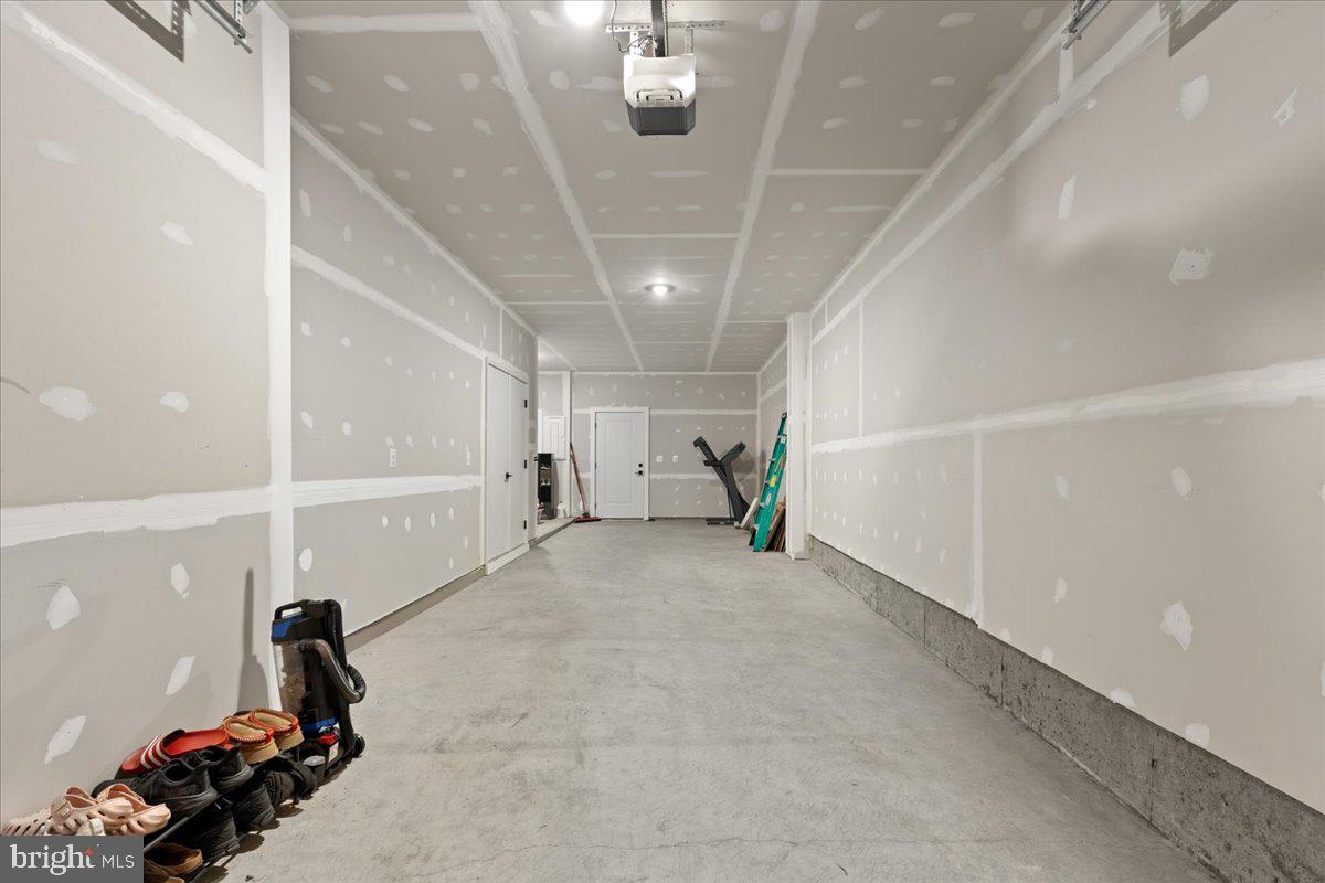 DOWNTOWN BRAMBLETON - Residential