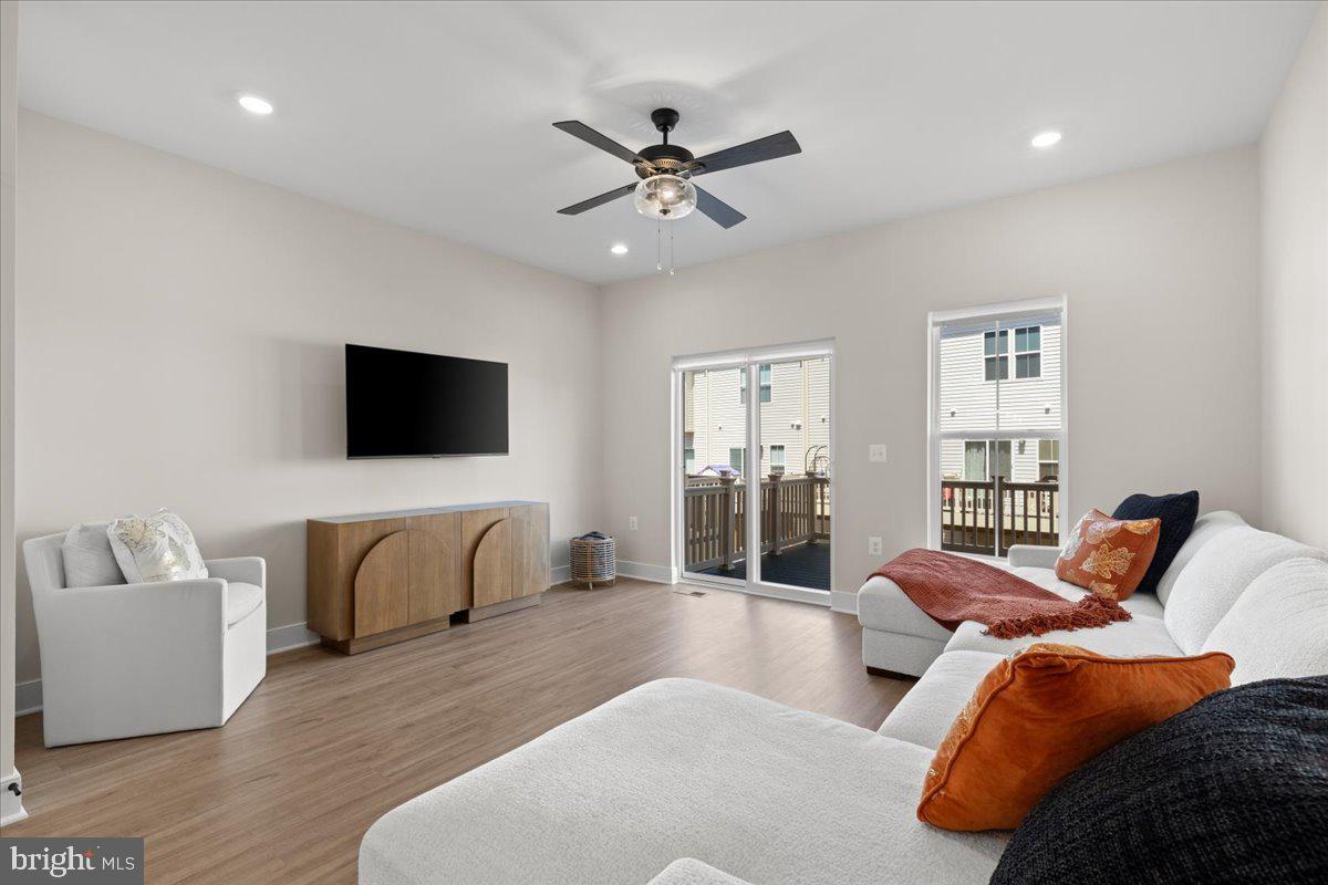 DOWNTOWN BRAMBLETON - Residential