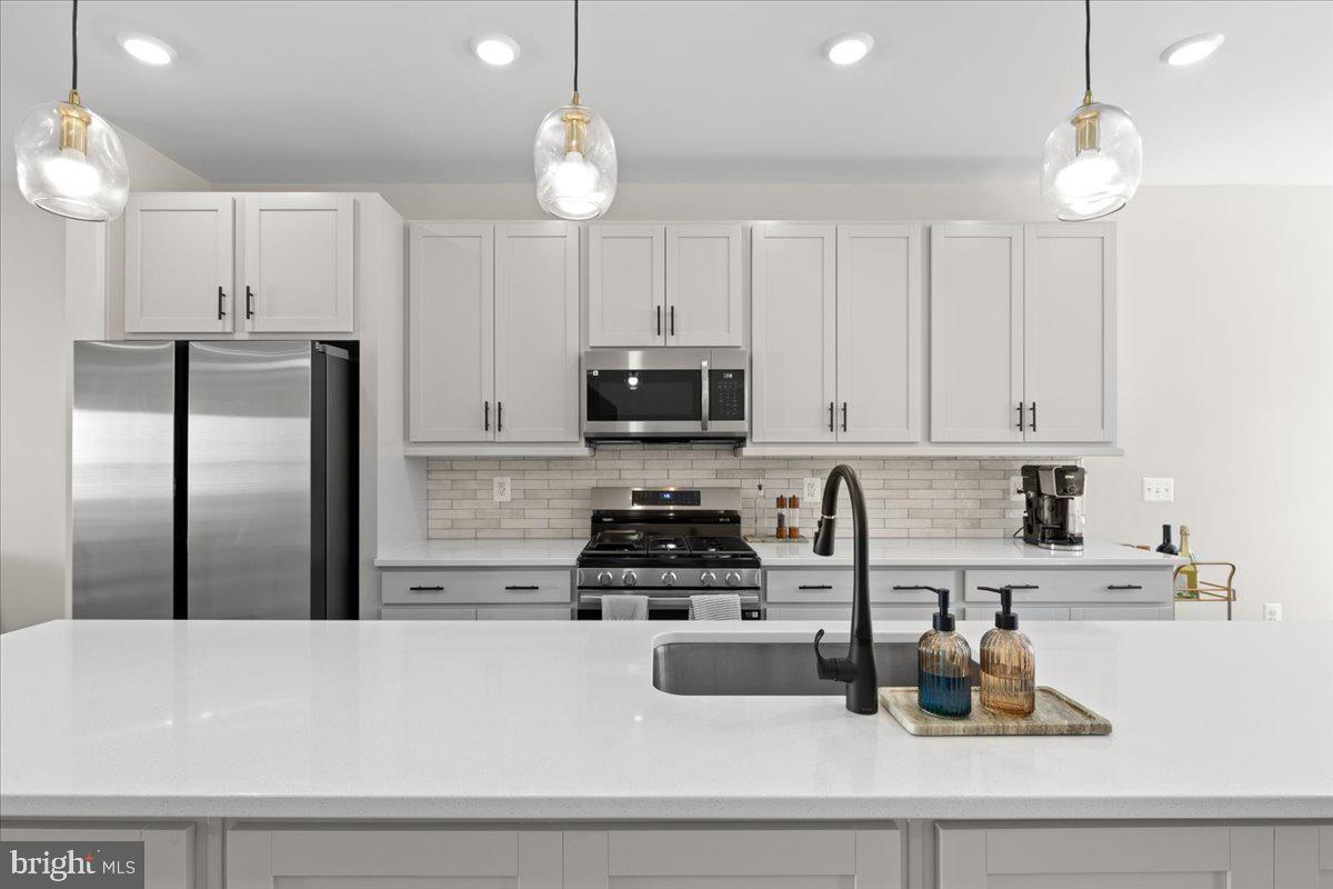 DOWNTOWN BRAMBLETON - Residential