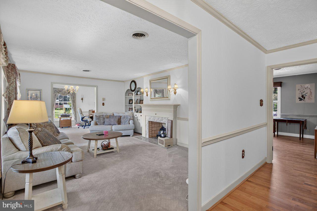 207 CIRCLE VIEW ROAD