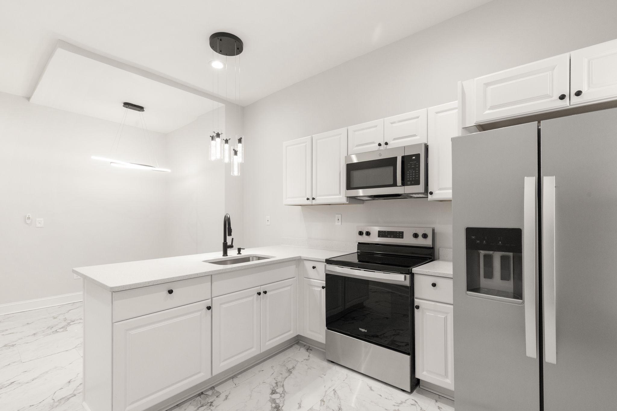LEXINGTON - Residential
