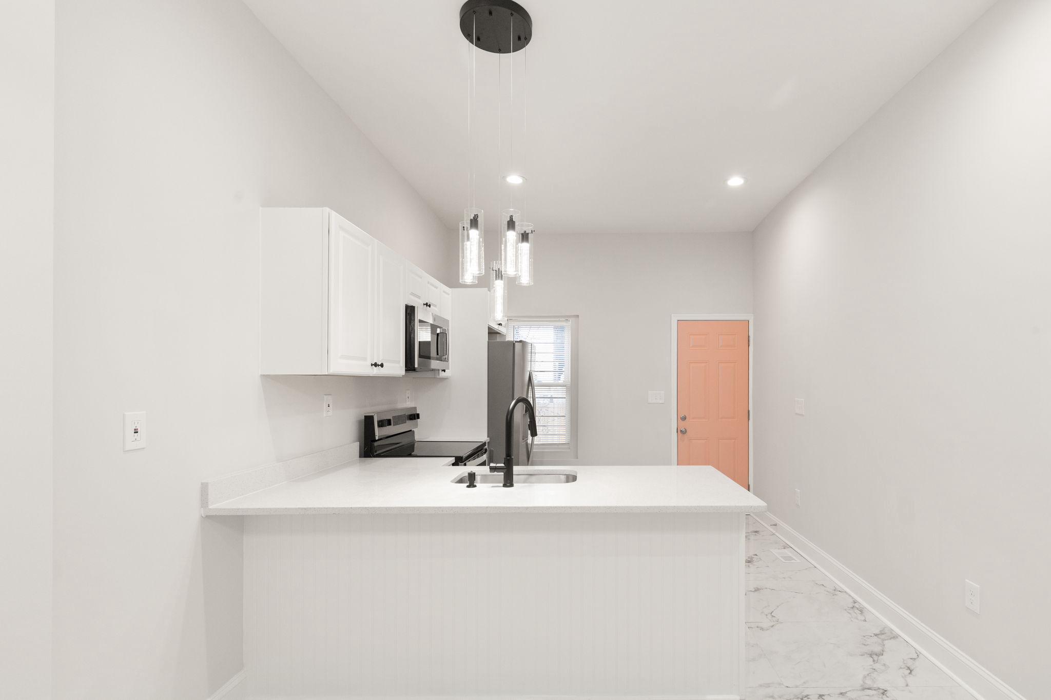 LEXINGTON - Residential