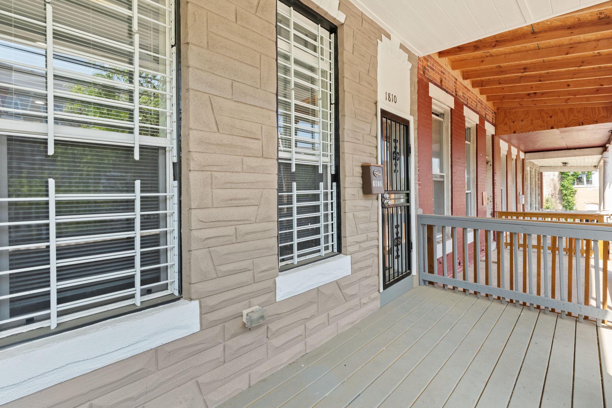 LEXINGTON - Residential
