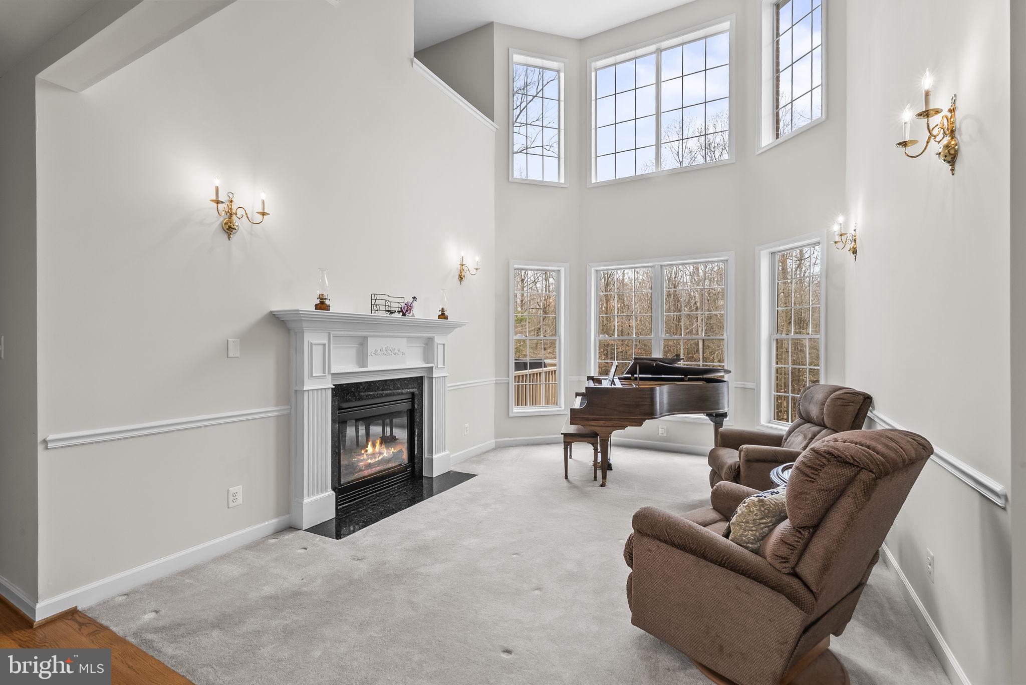 LAKE JAMESON - Residential