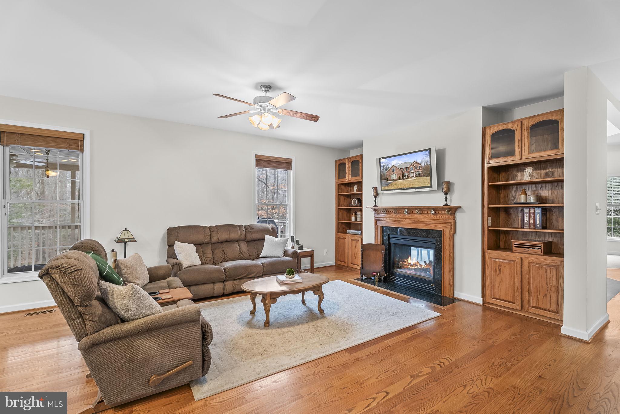 LAKE JAMESON - Residential