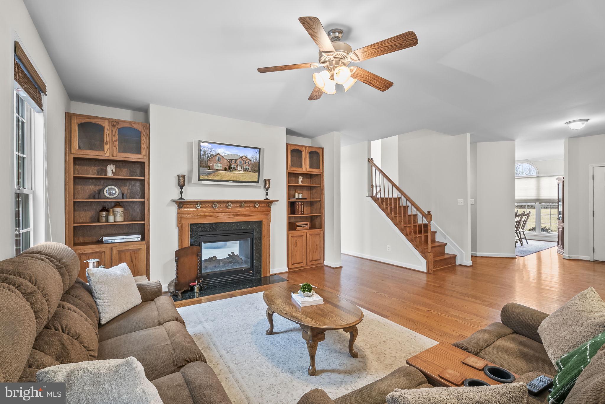 LAKE JAMESON - Residential