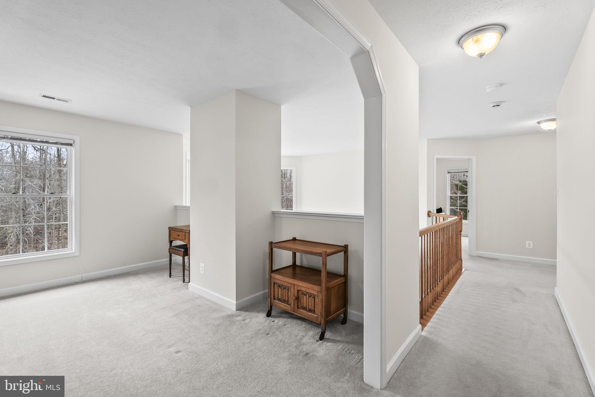 LAKE JAMESON - Residential