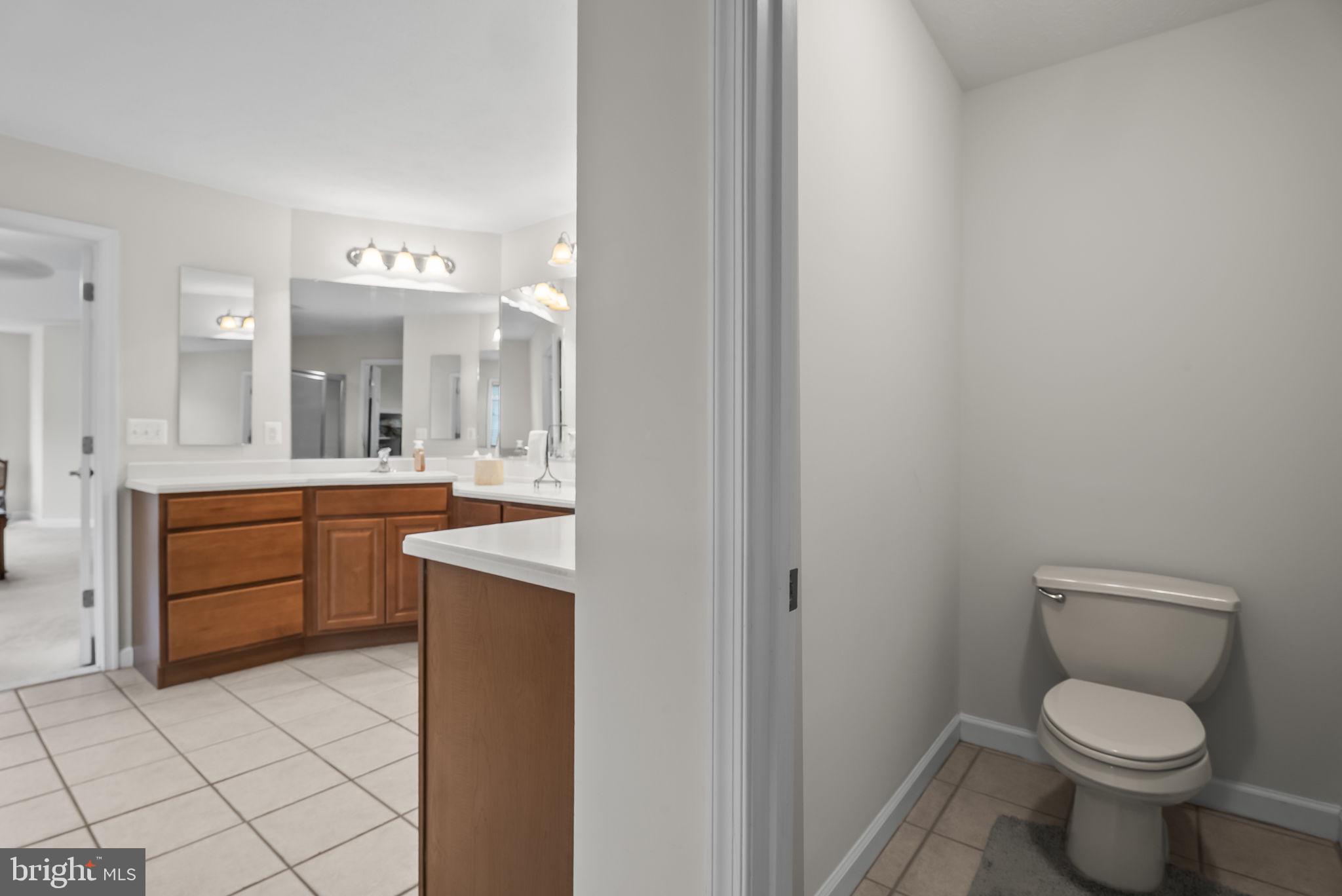 LAKE JAMESON - Residential