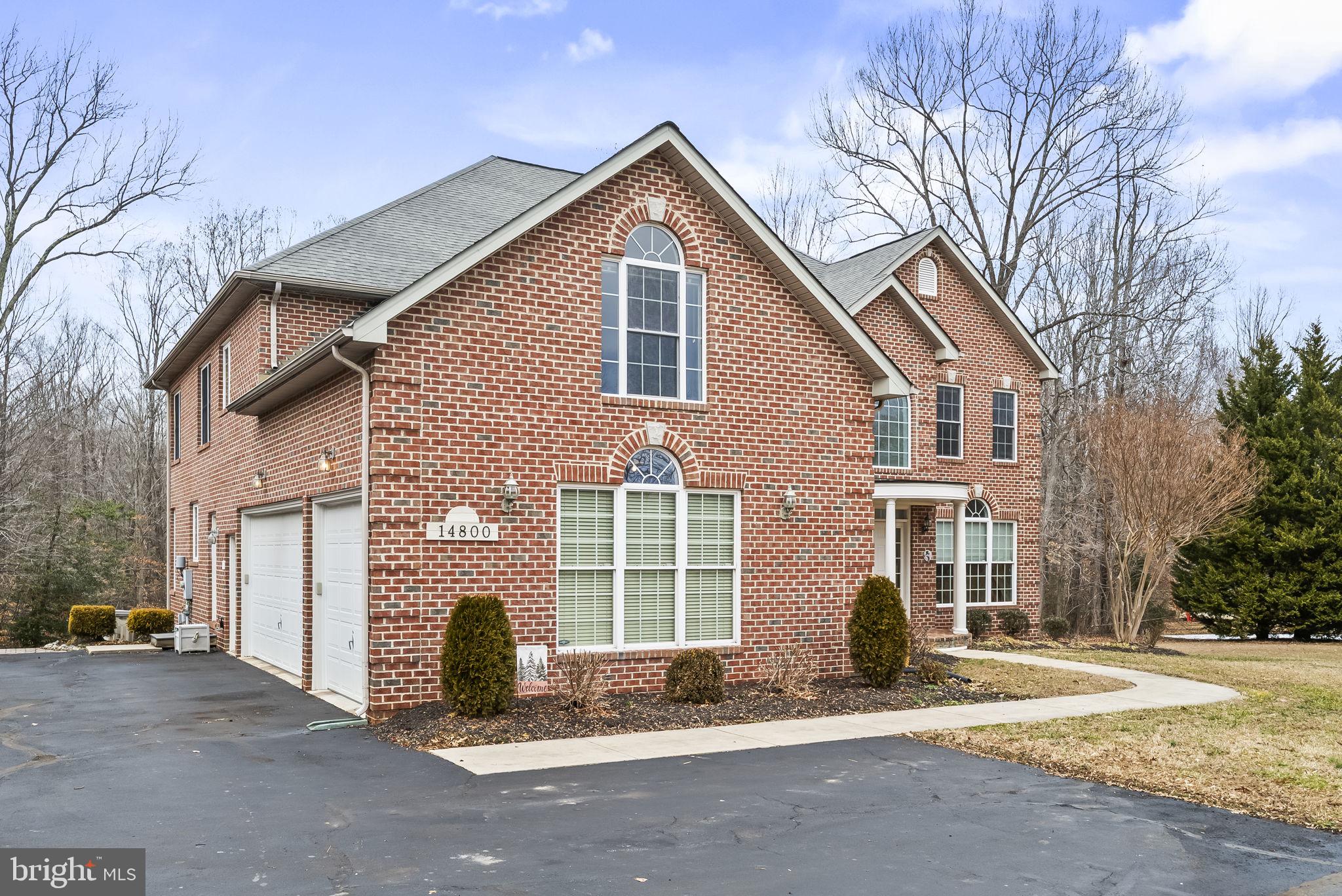 LAKE JAMESON - Residential