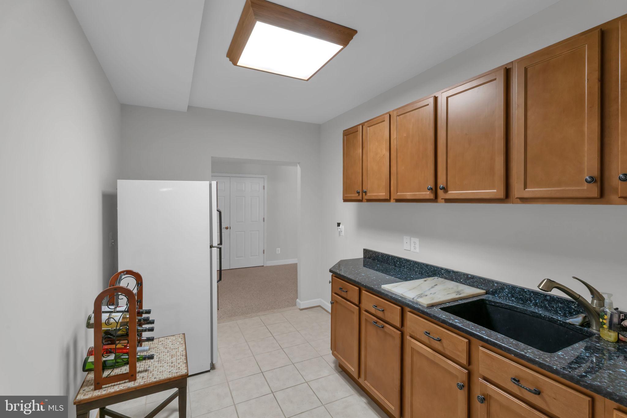 LAKE JAMESON - Residential