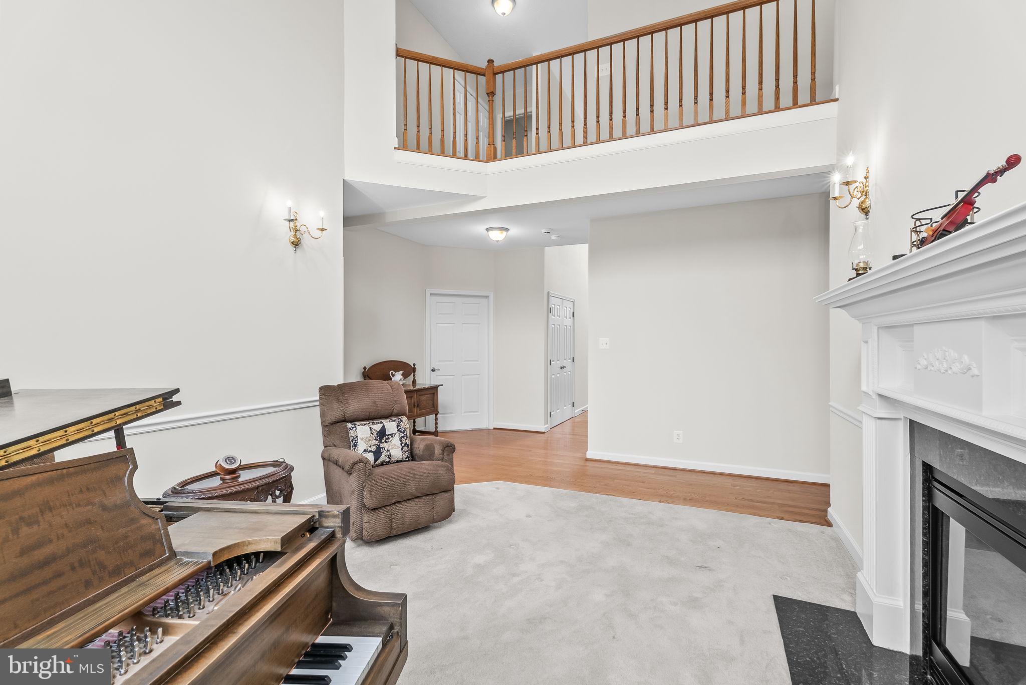 LAKE JAMESON - Residential