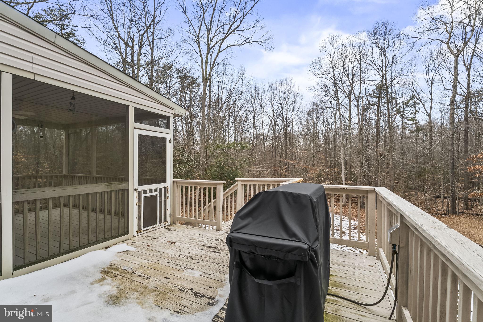 LAKE JAMESON - Residential