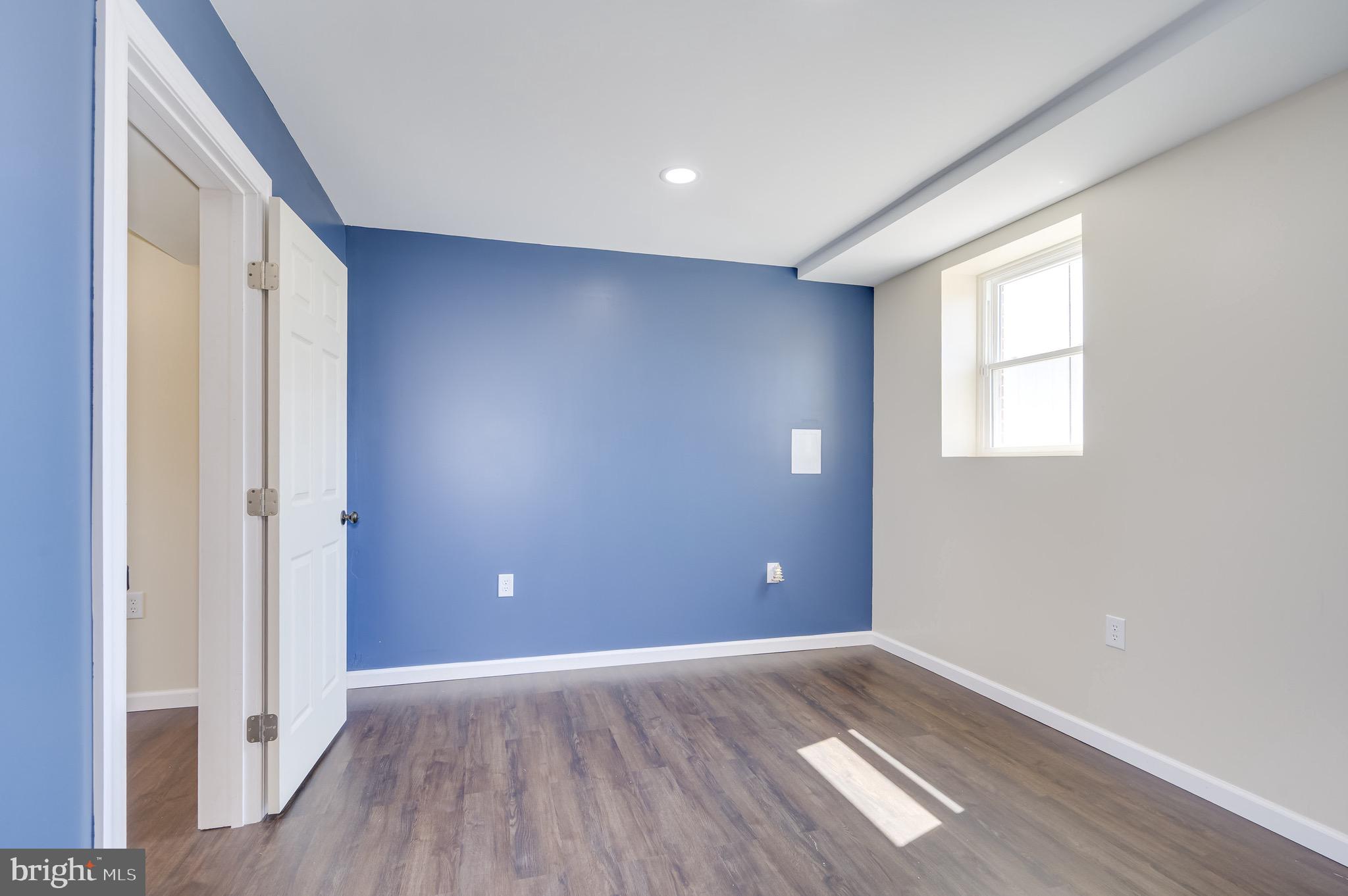 PIKEVIEW ACRES WEST - Residential