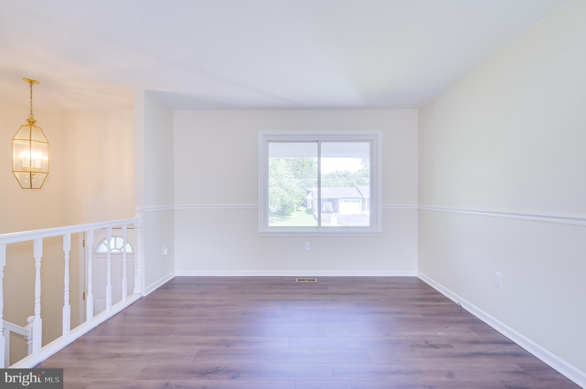 PIKEVIEW ACRES WEST - Residential