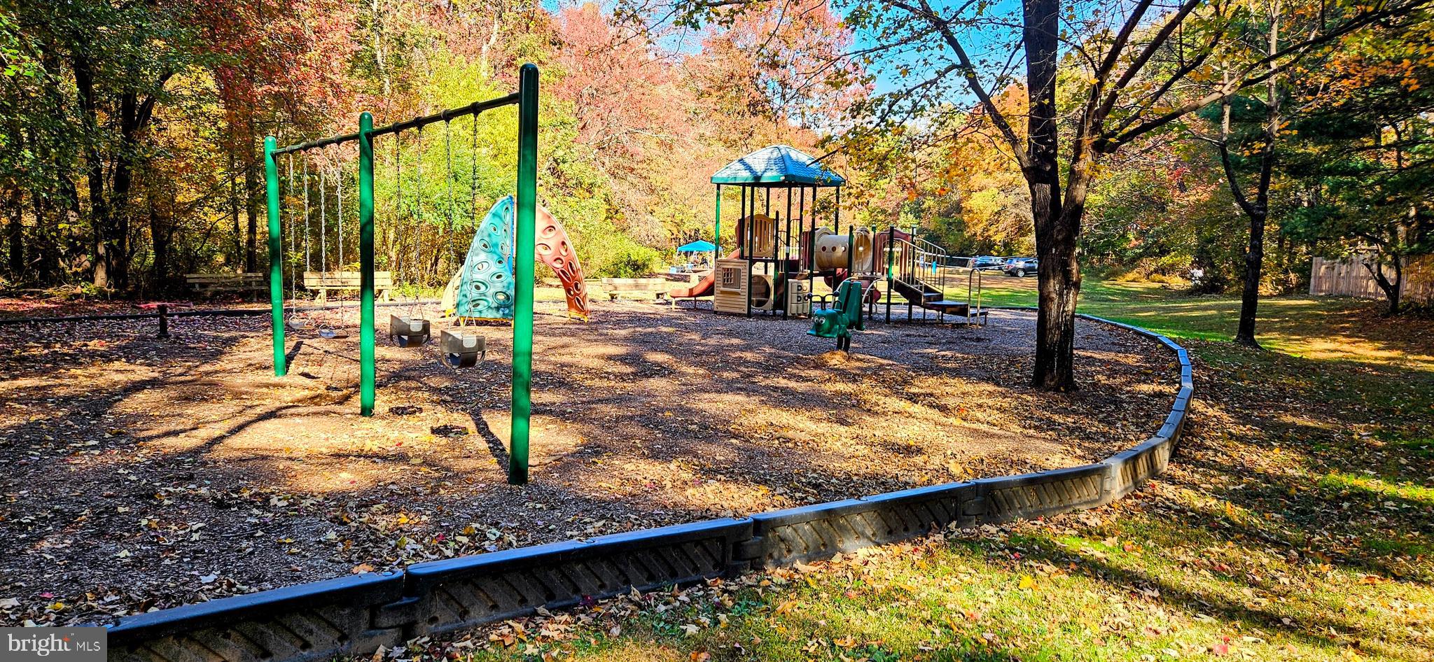 STRATTON WOODS - Residential