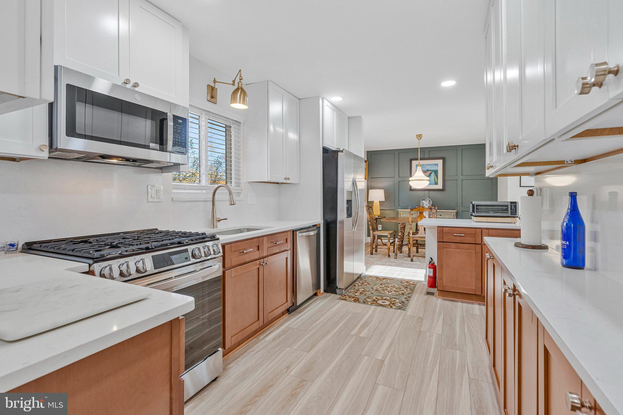 STRATTON WOODS - Residential