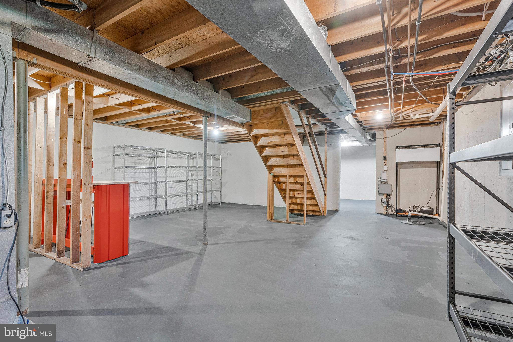 STRATTON WOODS - Residential